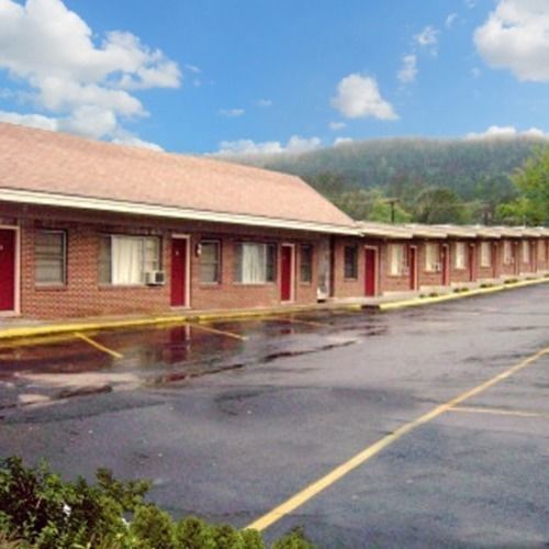 Shamrock Motel Hot Springs Zewnętrze zdjęcie